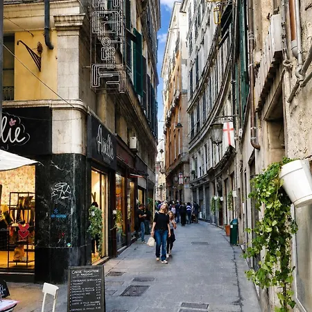 La Casana Maison Dove Le Botteghe Animano La Citta Apartmán *
